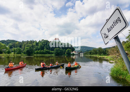 Fiume Regen, Stefling Castello, rematori, Nittenau, in Germania, in Baviera, Baviera, Oberpfalz, Palatinato superiore Foto Stock