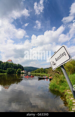 Fiume Regen, Stefling Castello, rematori, Nittenau, in Germania, in Baviera, Baviera, Oberpfalz, Palatinato superiore Foto Stock