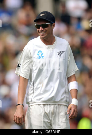 Cricket - secondo test - Nuova Zelanda / Inghilterra - secondo giorno - Hawkins Basin Reserve. Tim Southee della Nuova Zelanda sorride Foto Stock