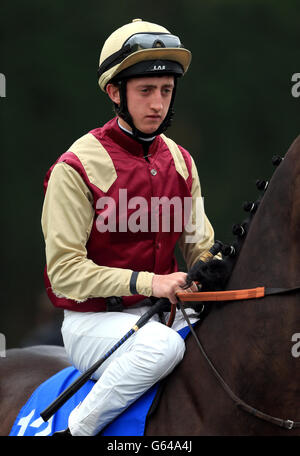 Corse di cavalli - corse di Nottingham. Daniel Cremin, Jockey Foto Stock