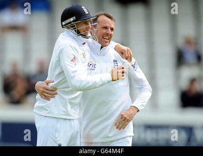 Cricket - Investec serie di prova - Seconda prova - Inghilterra v Nuova Zelanda - Giorno 4 - Headingley Foto Stock