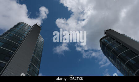 Sindaco di Medway abseils a Chatham Quays Foto Stock