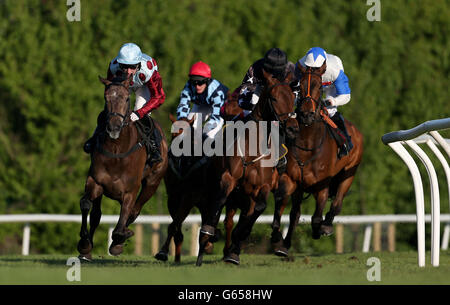 Horse Racing - Worcester Racecourse Foto Stock