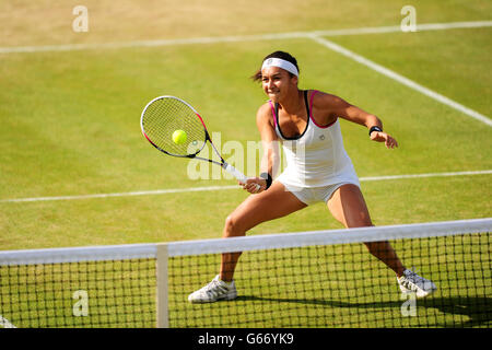 Heather Watson della Gran Bretagna in azione durante la partita con il suo partner doppio Jonathan Murray contro David Marrero della Spagna e Kimiko Date-Krumm del Giappone Foto Stock