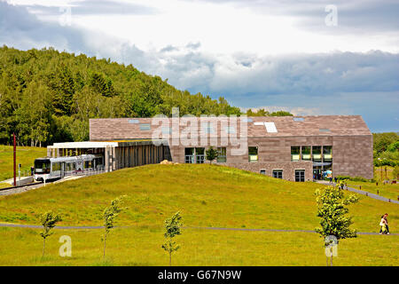 Panoramique des Domes treno turistico nella stazione ferroviaria, Orcines, Puy de Dome, Auvergne, Massiccio centrale, Francia Foto Stock