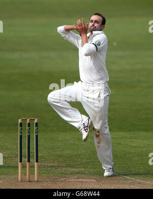 Cricket - International Tour Match - Somerset v Australia XI - Day Three - The County Ground. L'australiano spin bowler Nathan Lyon durante il 3° giorno contro Somerset, durante la partita del Tour Internazionale al County Ground di Taunton. Foto Stock