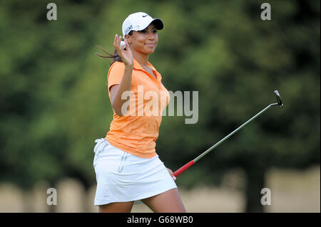 Golf - 2013 ISP Handa Ladies European Masters - Day One - campo da golf del Buckinghamshire. USA's Cheyenne Woods durante il giorno uno dei master europei DI ISPS Handa Ladies al campo da golf Buckinghamshire, Denham. Foto Stock