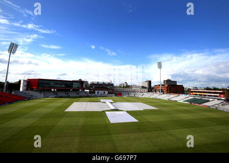 The Point e l'Old Pavillion presso l'Emirates Old Trafford Manchester rimodellato prima della terza prova Inghilterra / Australia . Foto Stock