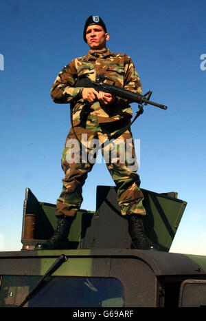 US Army National Guard per treno per la guerra Foto Stock