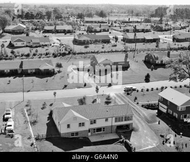 Anni Cinquanta anni sessanta VISTA AEREA DI SUBURBAN HOUSING DEVELOPMENT BEATTY COLLINE SPRINGFIELD PENNSYLVANIA USA Foto Stock