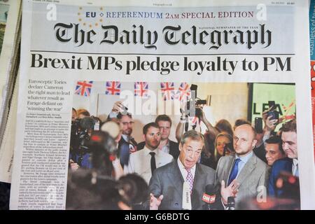 Londra, Regno Unito. Il 24 giugno 2016. Daily Telegraph. Quotidiano britannico anteriore di copertura delle pagine il giorno dopo il referendum UE voto. Credito: Dinendra Haria/Alamy Live News Foto Stock