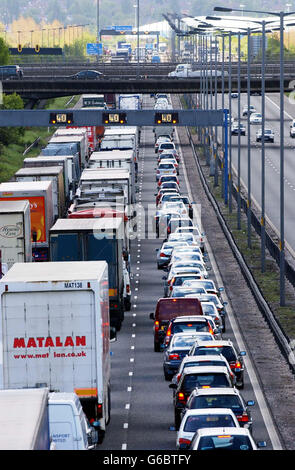 Gli inceppamenti di traffico nella M6 Foto Stock