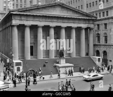 1950s 1958 WALL STREET FEDERAL HALL NATIONAL MEMORIAL NEW YORK CITY USA Foto Stock