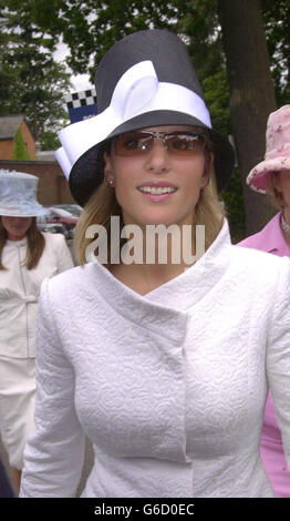 Royal Ascot - Zara Phillips. La figlia della Principessa reale, Zara Phillips arriva per l'incontro del giorno delle Signore presso il Royal Ascot. Foto Stock