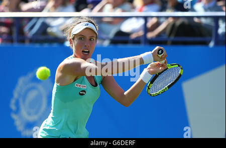 La Gran Bretagna è Johanna Konta giocando Lesia Tsurenko dell'Ucraina durante il Aegon International in Devonshire Park a Eastbourne. Giugno 21, 2016. James Boardman / Immagini teleobiettivo +44 7967 642437 Foto Stock