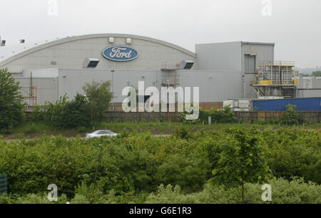Ford Transit in fabbrica Swythling Foto Stock