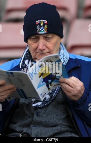 Calcio - Sky lega Bet One - Coventry City v Gillingham - Sixfields Stadium Foto Stock