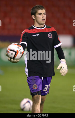 Calcio - Johnstone's Paint Trophy - secondo turno - Sheffield United v Hartlepool - Bramall Lane. Portiere George Willis, Sheffield United. Foto Stock