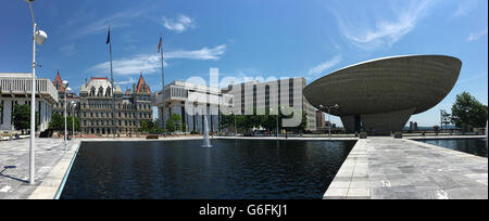 Una vista panoramica di stato edifici governativi in Albany, New York Foto Stock