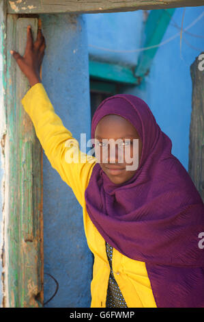 Ragazzina musulmana in un headcloth, Harar, Etiopia Foto Stock