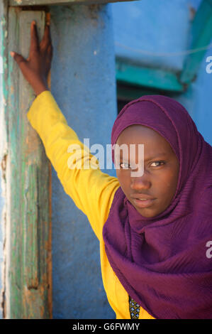 Ragazzina musulmana in un headcloth, Harar, Etiopia Foto Stock