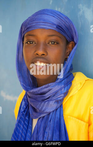Ragazzina musulmana in un headcloth, Harar, Etiopia Foto Stock