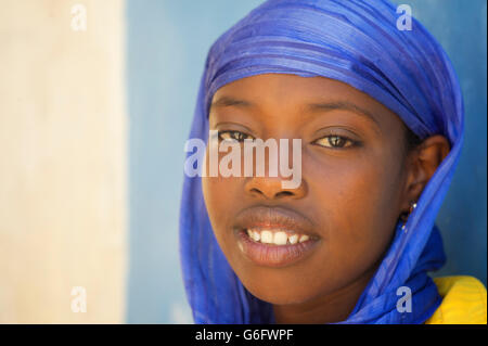 Ragazzina musulmana in un headcloth, Harar, Etiopia Foto Stock