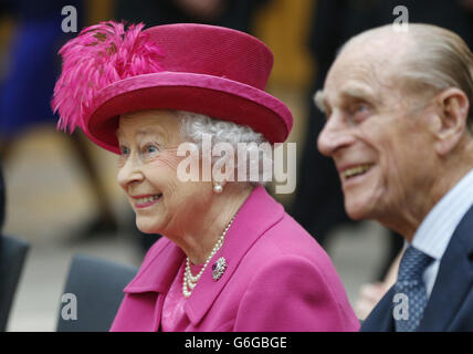 Royal visita al Teatro Nazionale Foto Stock