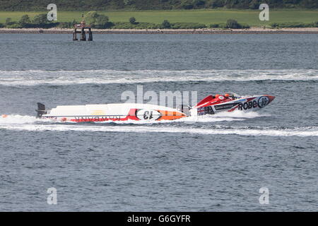 Il Rawbank Racing Team durante la cerimonia inaugurale Scottish Grand Prix del mare, tenutasi a Greenock sul Firth of Clyde. Foto Stock
