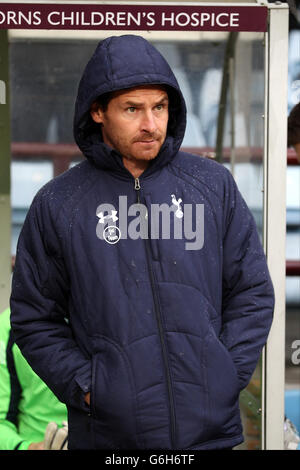 Calcio - Barclays Premier League - Aston Villa v Tottenham Hotspur - Villa Park. Andre Villas-Boas, Tottenham Hotspur manager Foto Stock