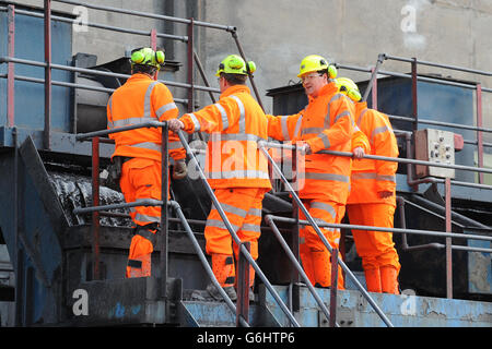 Osborne visite Thoresby Colliery Foto Stock