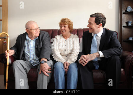 Osborne visite Thoresby Colliery Foto Stock