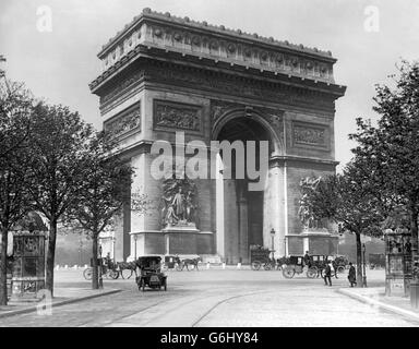 Parigi, Arco di Trionfo. 1912. Parigi, Arco di Trionfo. 1912. L'Arc de Triomphe. Foto Stock