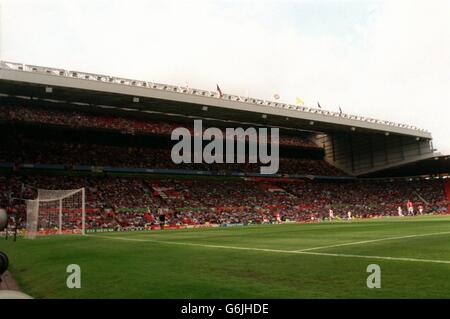 EURO 96 - CALCIO - Semifinale - Francia / Repubblica Ceca. Old Trafford - casa di Manchester United Foto Stock