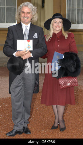 Billy Connolly con CBE Foto Stock