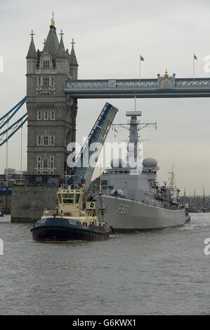 Suolo arriva per Flanders Fields Memorial Foto Stock