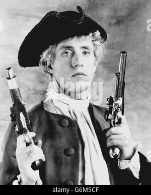 La stella rock Roger Daltrey, 39 anni, dell'OMS, come appare nella trasmissione televisiva della BBC dell'opera The Begger di John Gay. Roger interpreta l'highwayman Macheath in questa produzione diretta da Jonathan Miller. Foto Stock