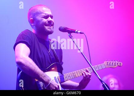 Josh Record si esibisce al Winter Wonderland 2013 di XFM, all'O2 Apollo Manchester. Foto Stock