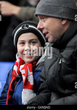 Calcio - Campionato Sky Bet - Ipswich Town / Charlton Athletic - Portman Road. Un giovane fan di Charlton Athletic negli stand Foto Stock