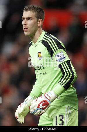 Calcio - Barclays Premier League - Manchester United / West Ham United - Old Trafford. West Ham United portiere Adrian Foto Stock