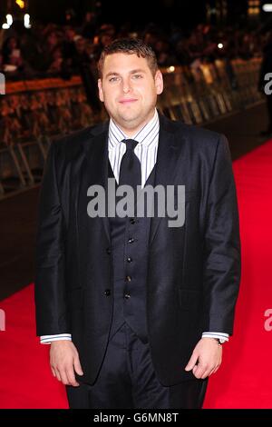 Jonah Hill arriva per la prima britannica del Wolf of Wall Street, presso la Odeon Leicester Square, Londra. Foto Stock