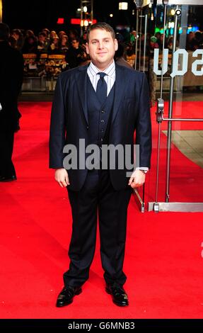 Jonah Hill arriva per la prima britannica del Wolf of Wall Street, presso la Odeon Leicester Square, Londra. Foto Stock