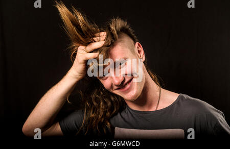 James Woods, sciatore freestyle, durante una fotografia al Wasserman Media Group di Londra. PREMERE ASSOCIAZIONE foto. Data immagine: Giovedì 31 ottobre 2013. Il credito fotografico dovrebbe essere: Adam Davy/PA Wire Foto Stock