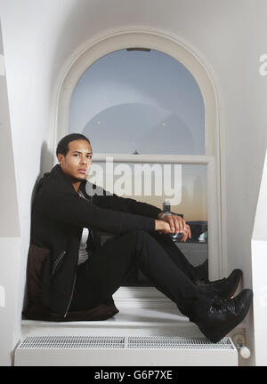 Calcio - Scottish Premiership - Virgilio van Dijk Photocall - Glasgow Foto Stock