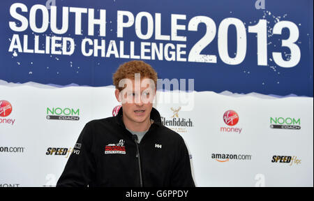 Il principe Harry parla al Walking with the Wounded South Pole Allied Challenge Welcome home press conference. Foto Stock