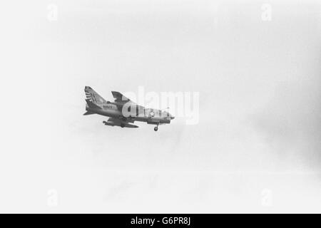 Aviazione - Società di British Aerospace società" Display e mostra - Corsair A-7 II - Farnborough Foto Stock