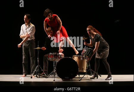 Il Interloper al Samuel Beckett Theatre Foto Stock