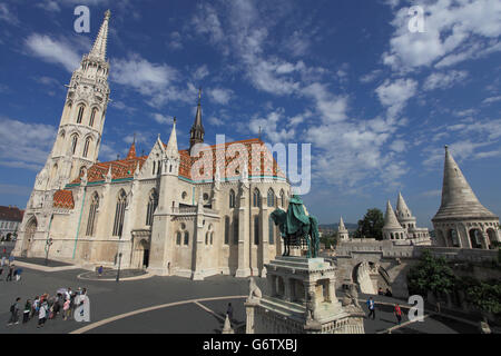 Ungheria, Budapest, la chiesa di San Mattia, esterna, il Bastione dei Pescatori, Foto Stock