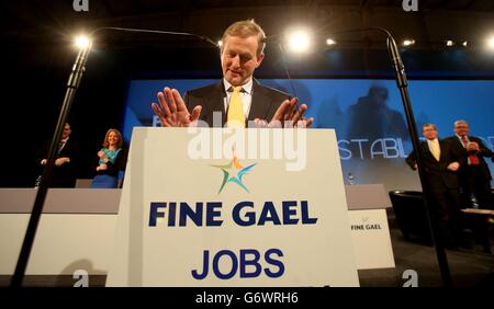 Taoiseach Enda Kenny parla al fine Gael ard fheis al RDS di Dublino. Foto Stock