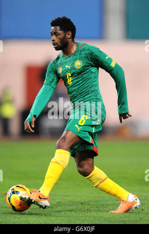 Calcio - International friendly - Portogallo / Camerun - Estadio Dr Magalhaes Pessoa. Alex Song, Camerun Foto Stock